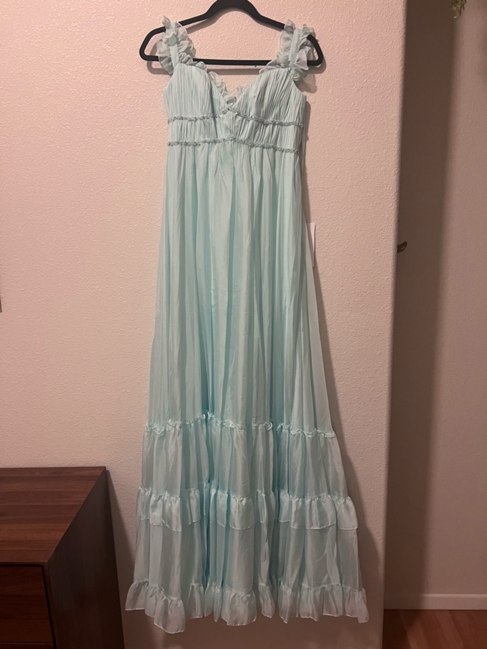 Mac Duggal Mint Green Off-Shoulder Ruffled Maxi Gown - Picture 4 of 8